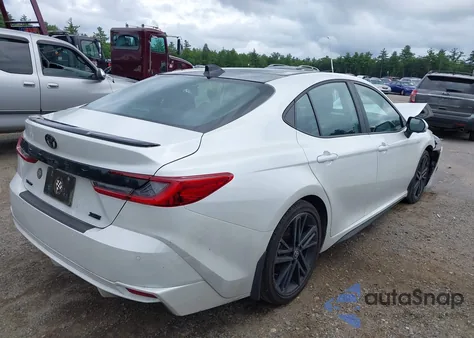 2025 Toyota Camry Xse z USA, uszkodzony, nr VIN 4T1DAACK2SU096500